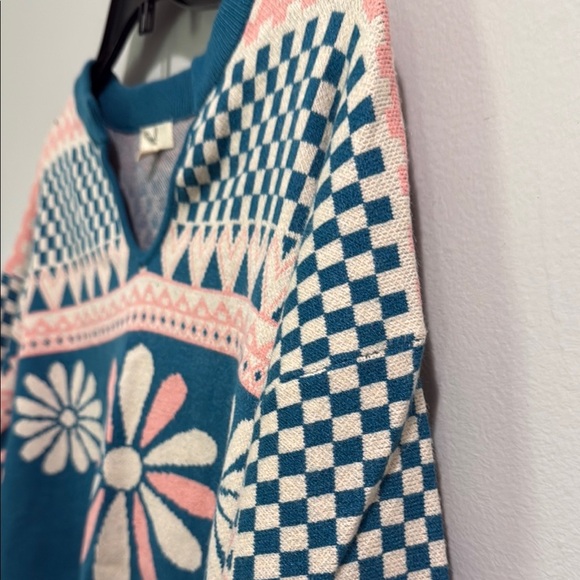 Easel Sweater Teal and Pink Patterned Sweater - Picture 4 of 7